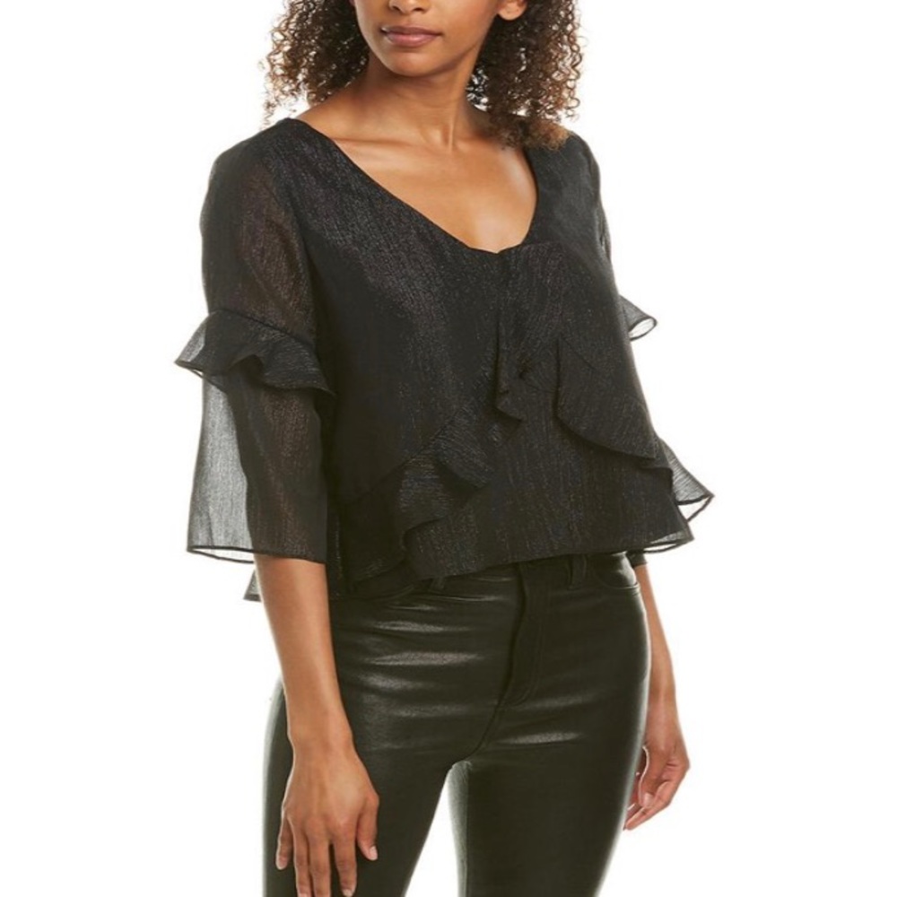NWT BB Dakota Peace and Love Top